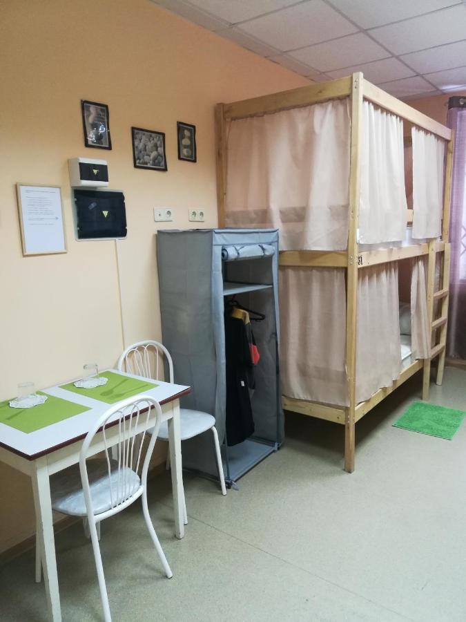 Dachny Hostel На Метро "Заельцовская" Novosibirsk Bagian luar foto